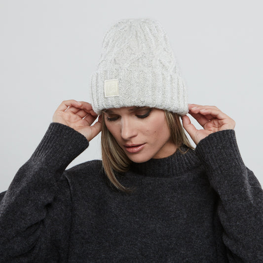 Clover Cable Beanie Style: 232595